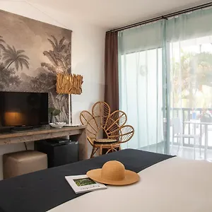 Bwa Chik & Golf Hotel
